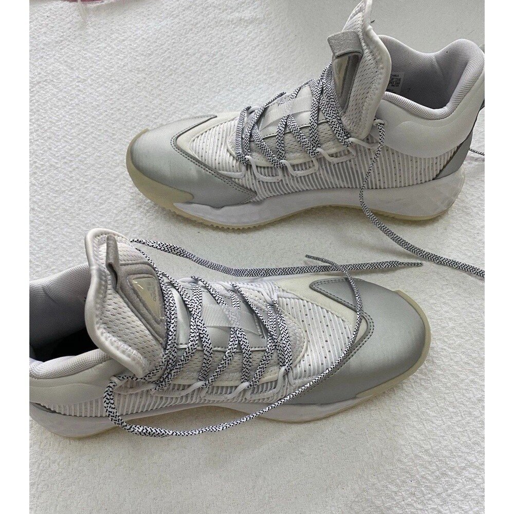 Adidas Pro Boost Mid Basketball Shoes White Silver Metallic FW9511 Men's Size 8.